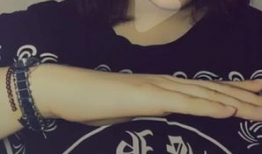 抖音短视频 搓澡舞,洗浴间的动感狂欢